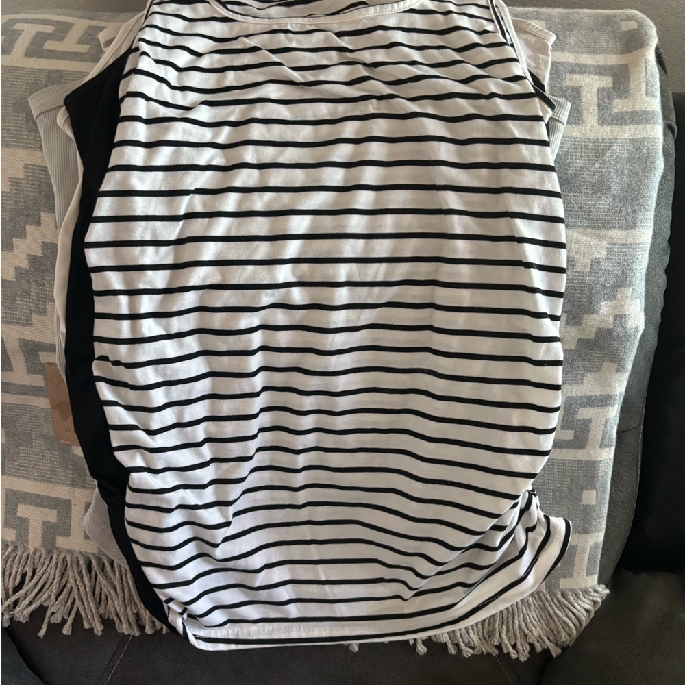 SHEIN Monochrome Striped Maternity Top